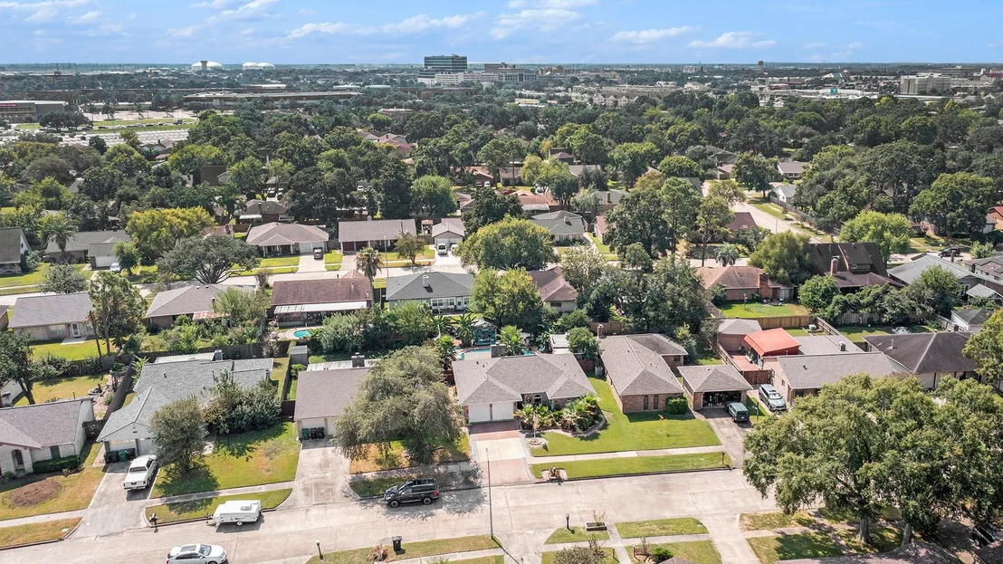 Photo of 830 Seamaster Drive