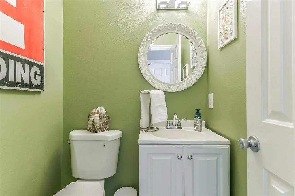 Photo of 4102 Lakepointe Forest Drive