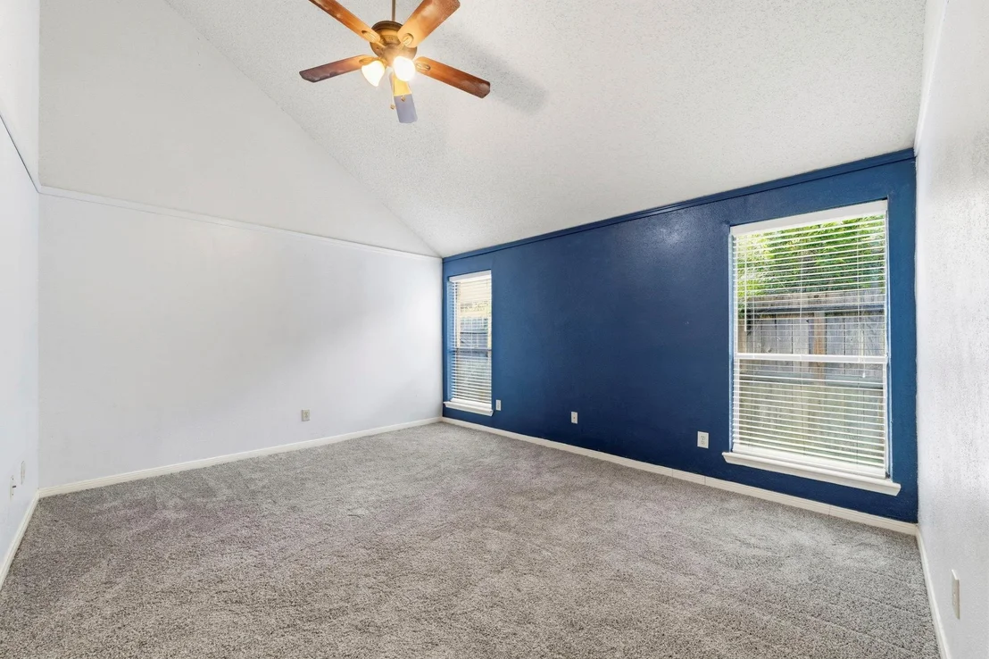 Photo of 1139 Saint John Drive