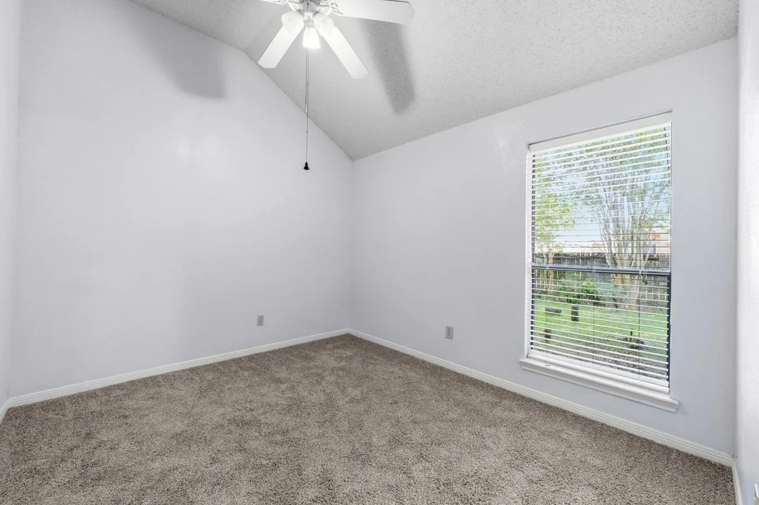 Photo of 1139 Saint John Drive