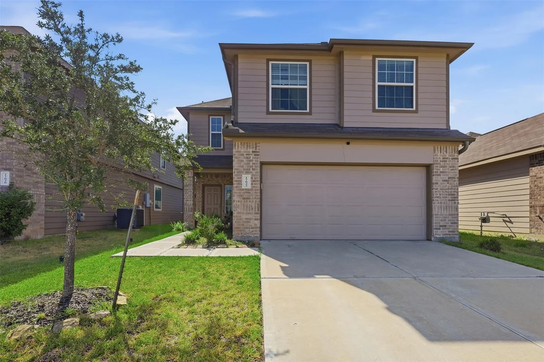 Photo of 17622 Holroyd Road