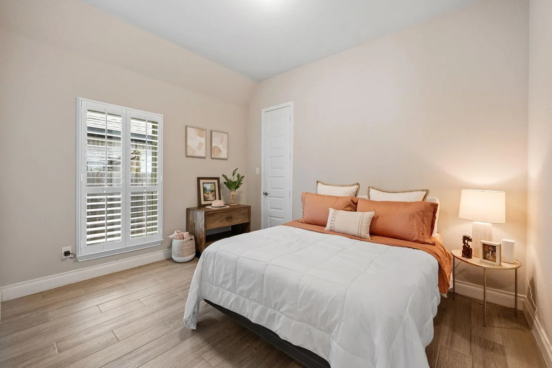 Photo of 12111 Woodnote Lane