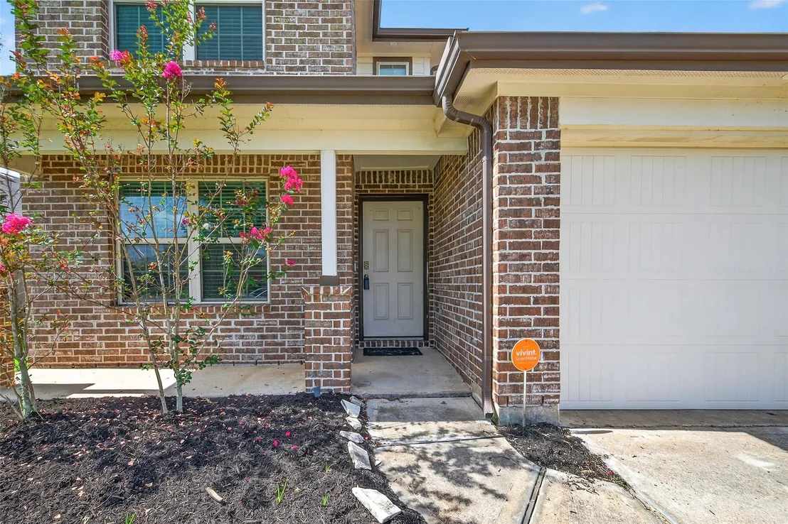 Photo of 718 Harvest Bluff Drive