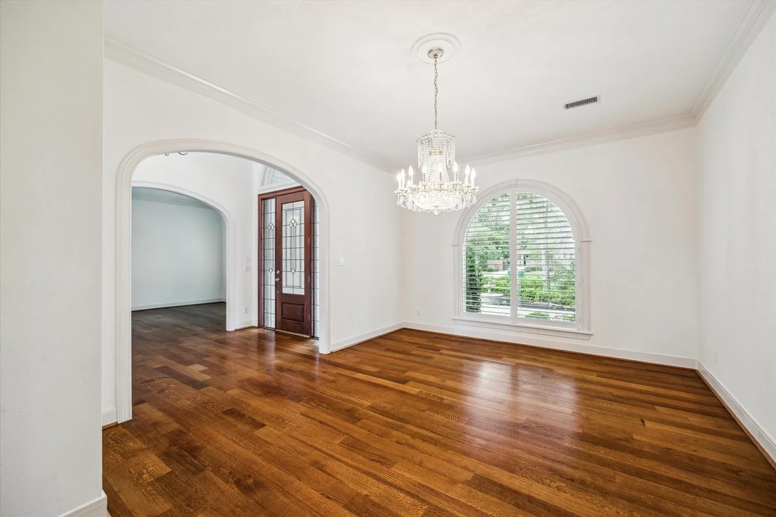 Photo of 30 Halfmoon Court
