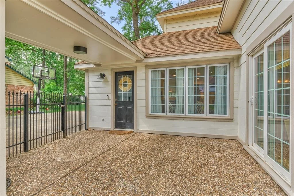 Photo of 6215 Glenhill Drive