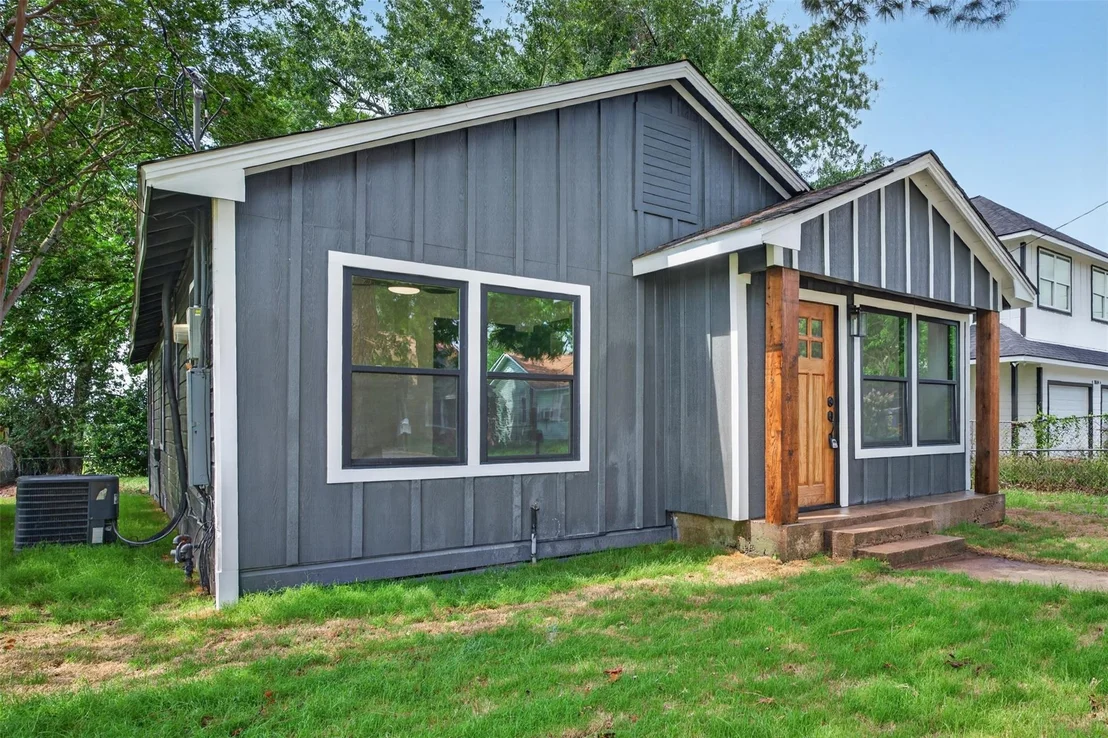 Photo of 1506 Clay Street