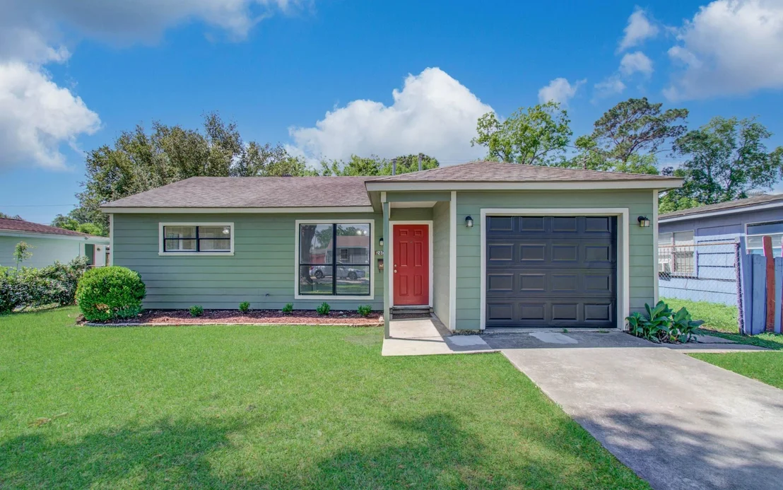 Photo of 2802 Windsor Lane