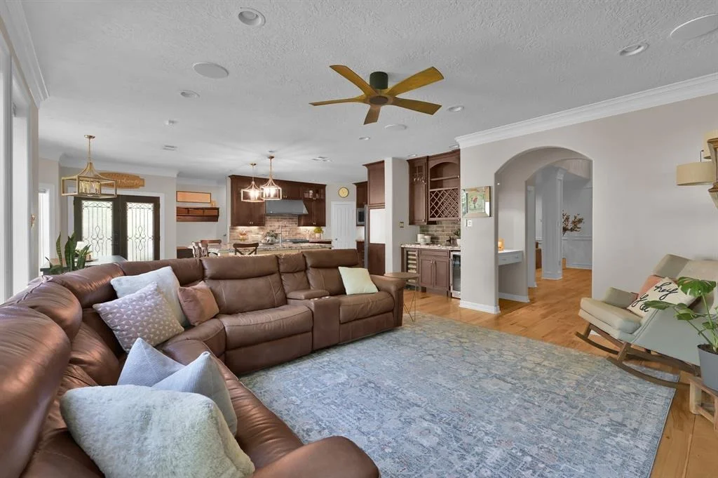 Photo of 10326 Paradise Valley Drive