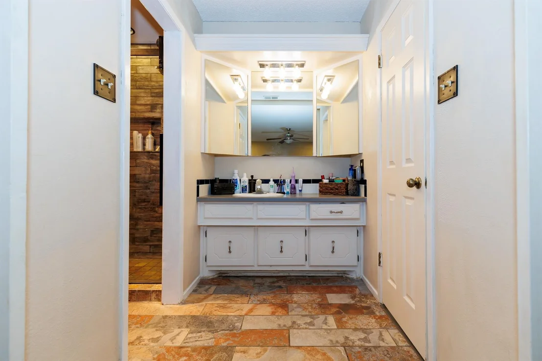 Photo of 32 Highland Drive