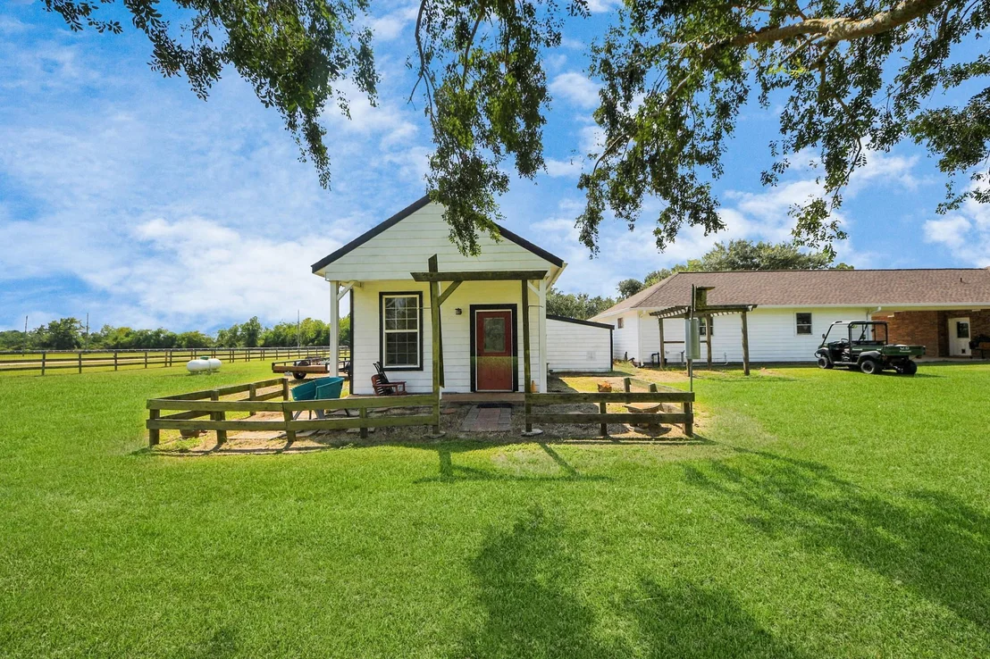 Photo of 7511 County Road 511