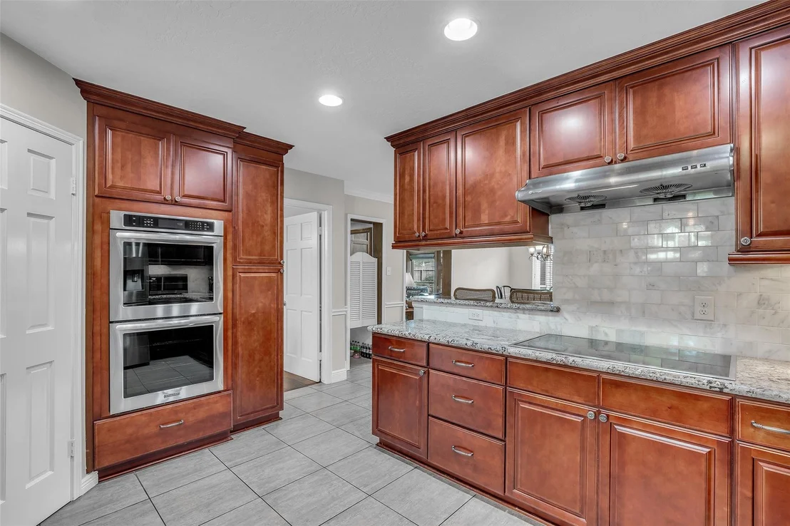 Photo of 18019 Shadow Valley Drive