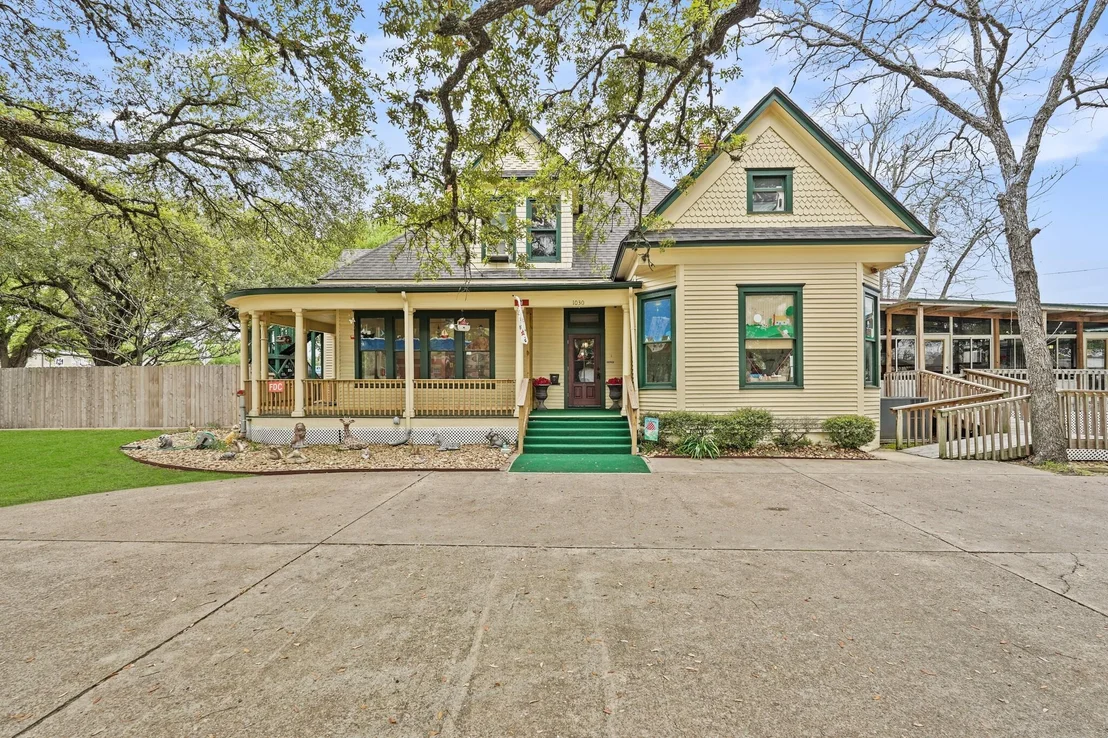 Photo of 1030 4th Street