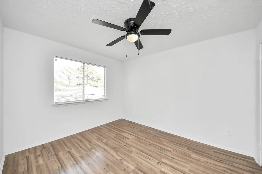 Photo of 13402 Pecan Oak Drive
