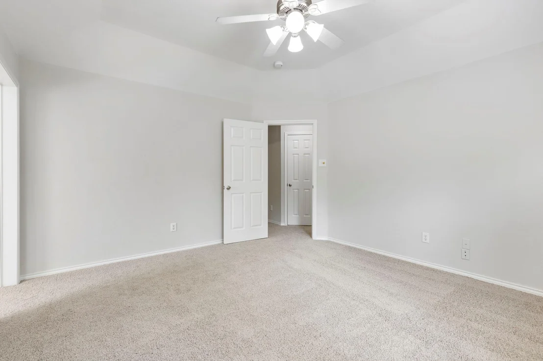 Photo of 2318 Colonial Springs Lane