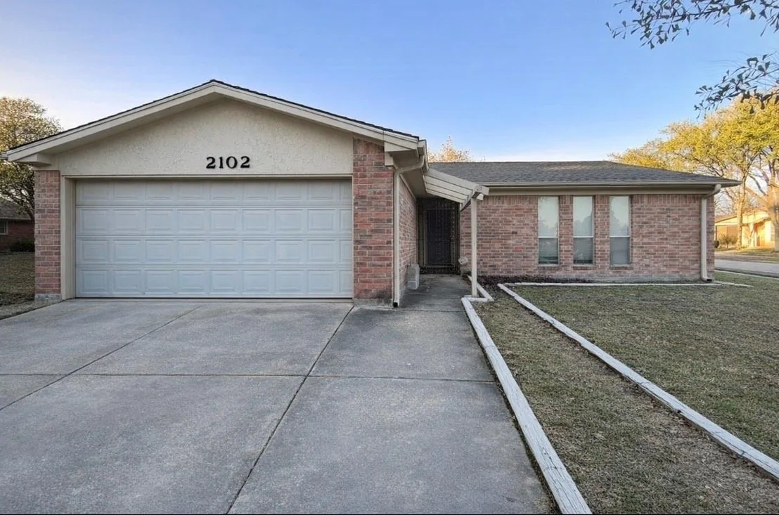 Photo of 2102 Snowdrop Lane