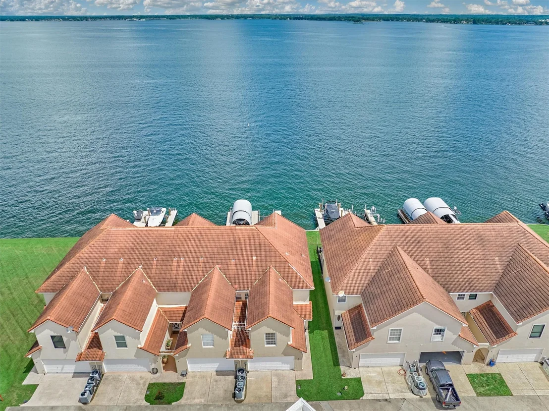 Photo of 4 Regency Point