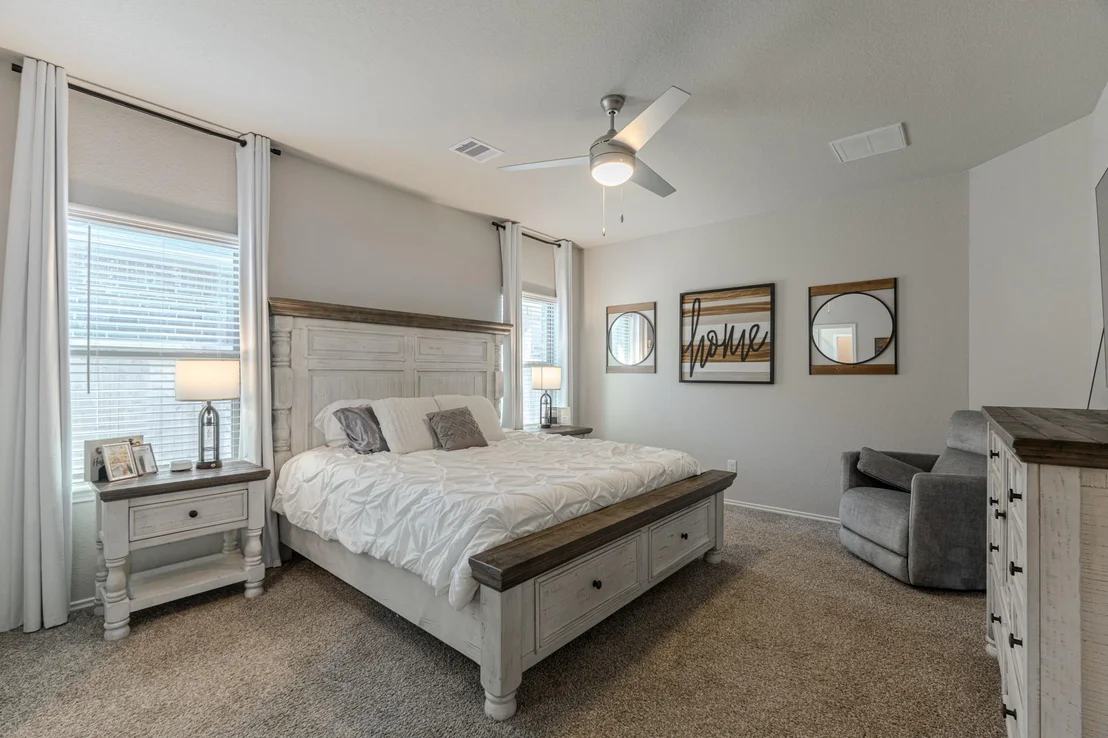 Photo of 9221 Inland Leather Lane