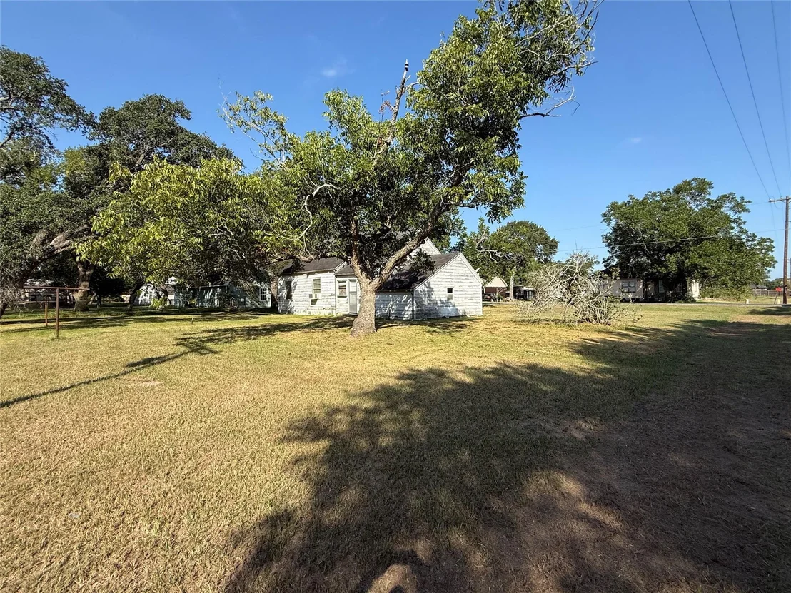 Photo of 303 5th Street