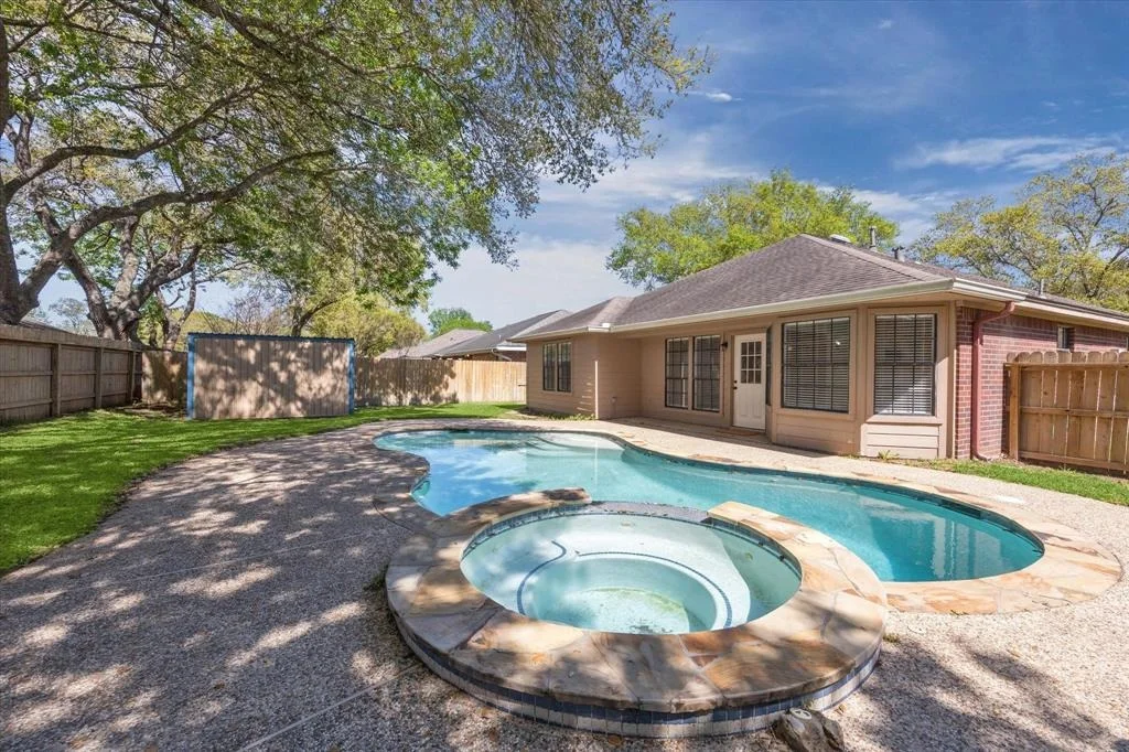 Photo of 1217 Shadowlake Drive