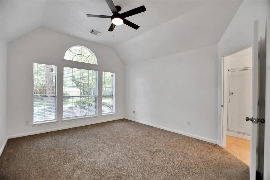 Photo of 67 N Winterport Circle