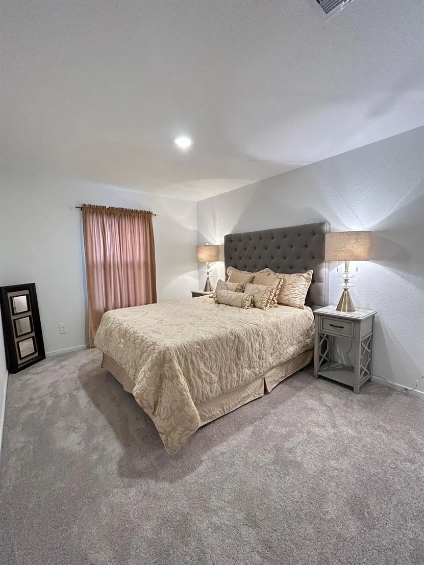 Photo of 14732 S Ascot Bend Circle