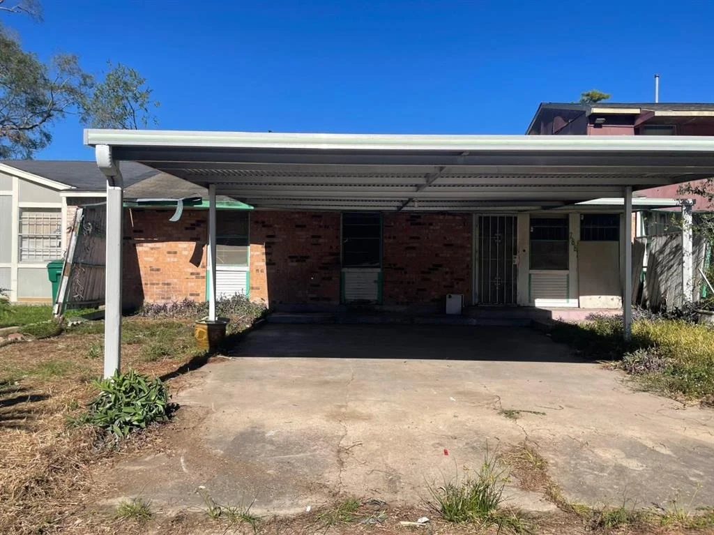 Photo of 7883 Hamlet Street