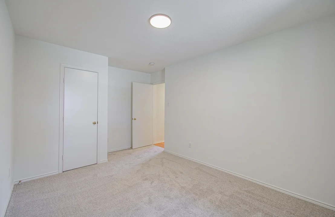 Photo of 18523 Dennington Drive