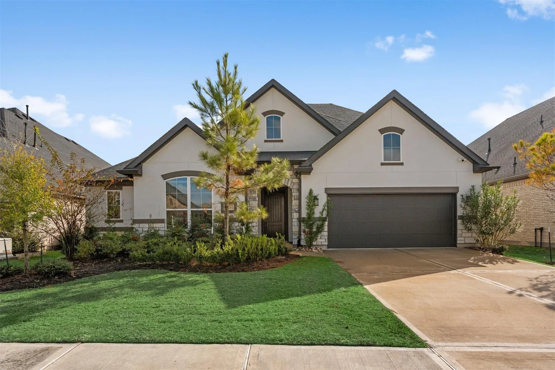 Photo of 28220 Cedar Peak Drive