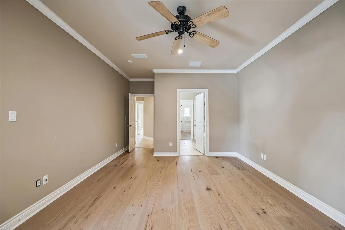 Photo of 17412 Waterview Drive