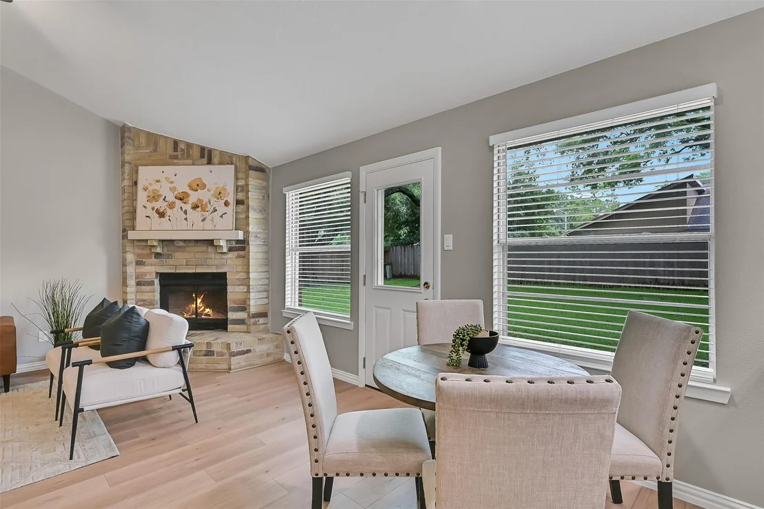 Photo of 502 Dawn Drive
