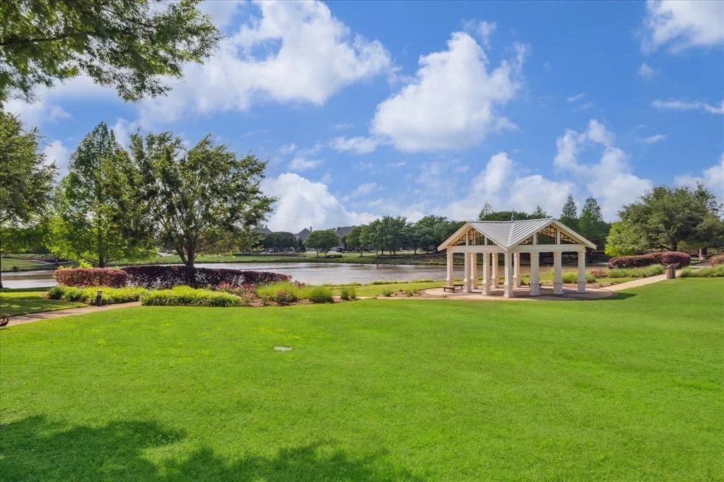 Photo of 906 Weldon Park Drive