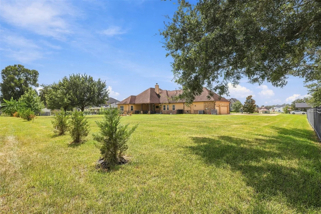 Photo of 8518 Lofty Pines