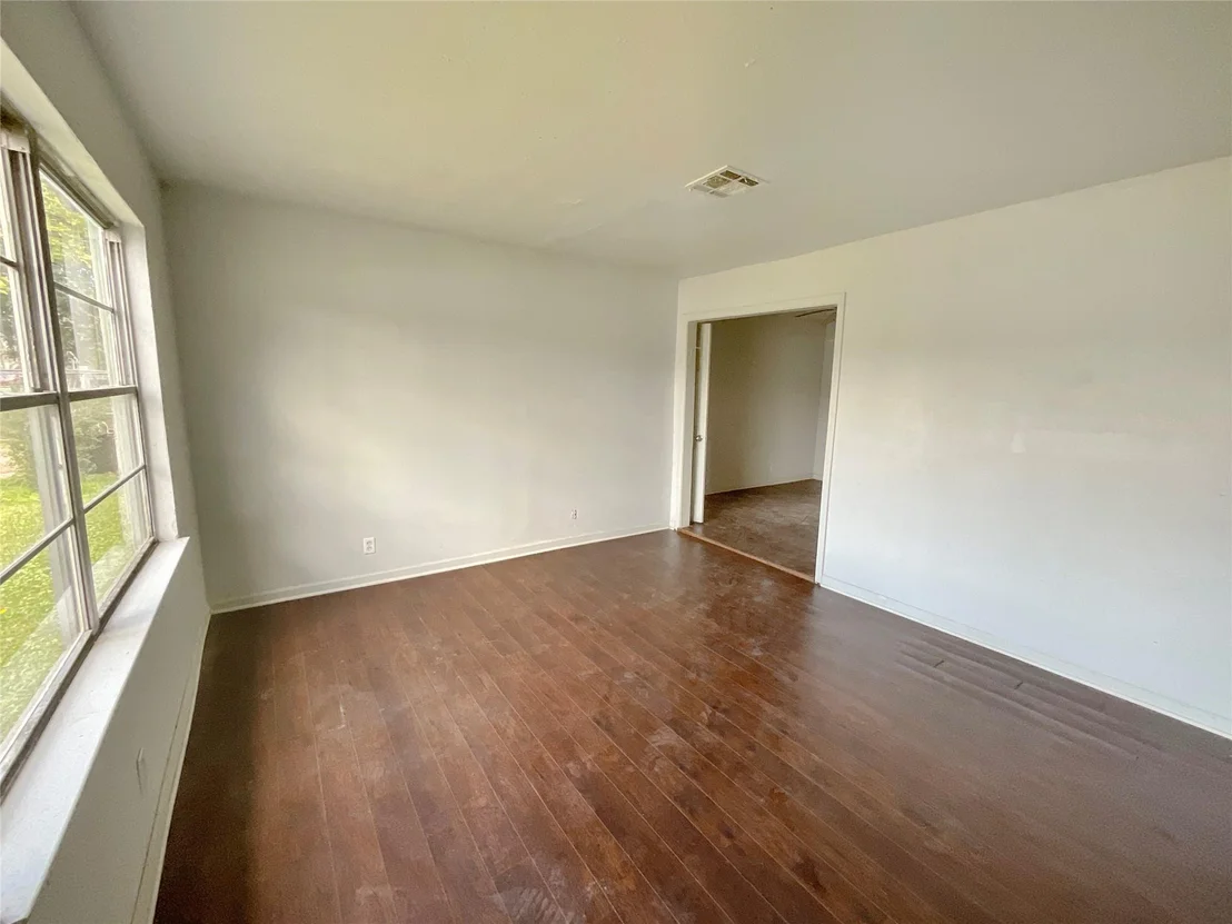 Photo of 7626 Bellingham Drive