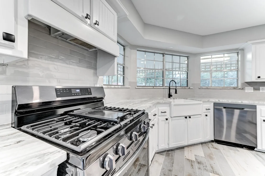 Photo of 25869 Magnolia Drive