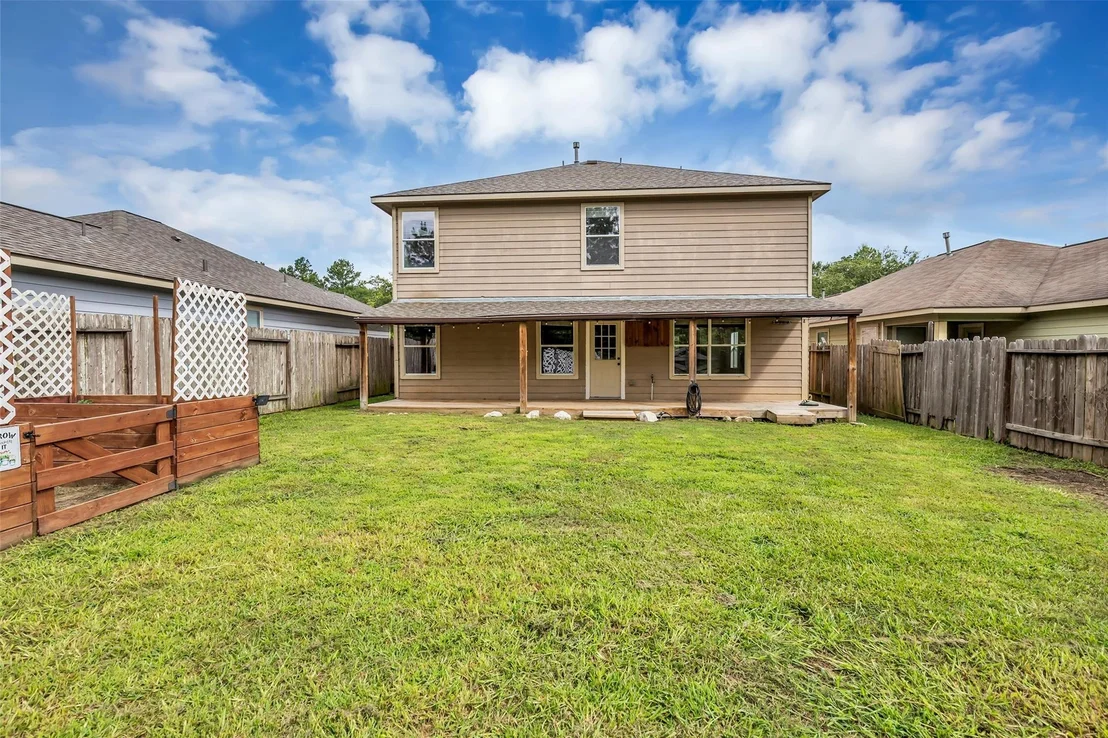 Photo of 9738 Gulfstream Drive