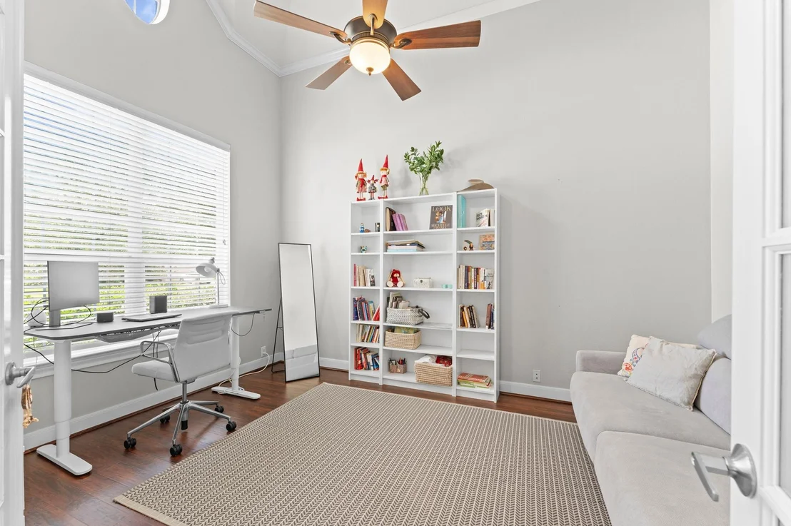 Photo of 7218 Diamond Falls Lane