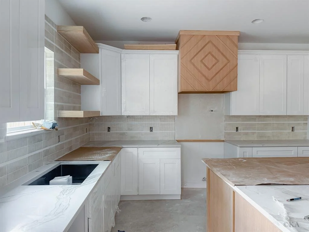 Photo of 10651 Mayfield Road