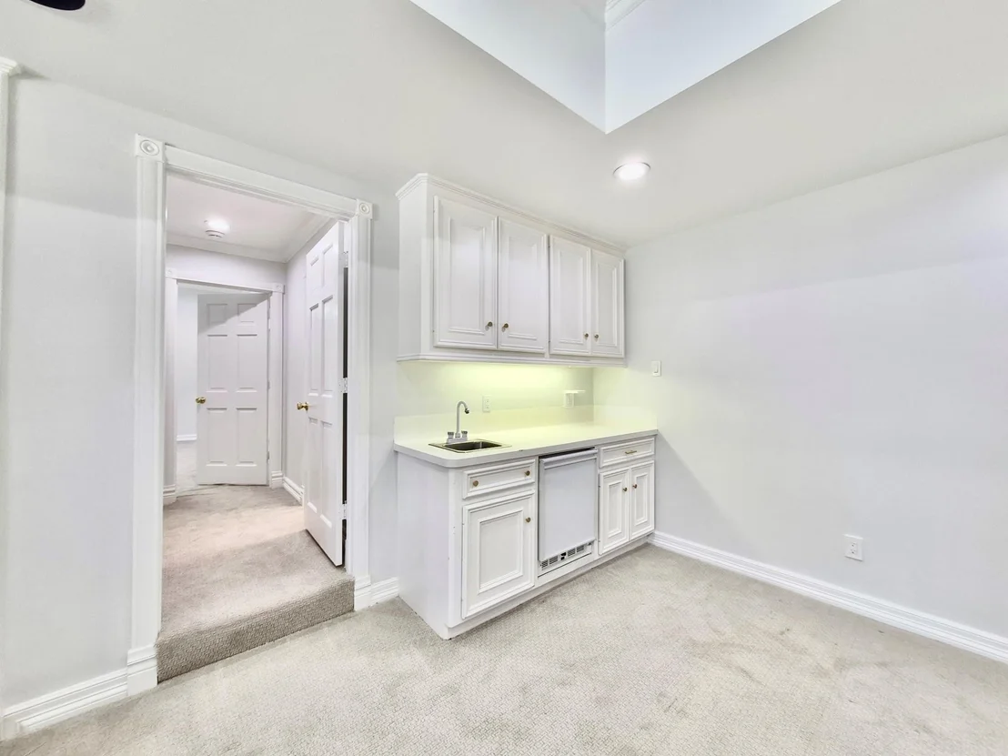 Photo of 5330 Braesheather Drive