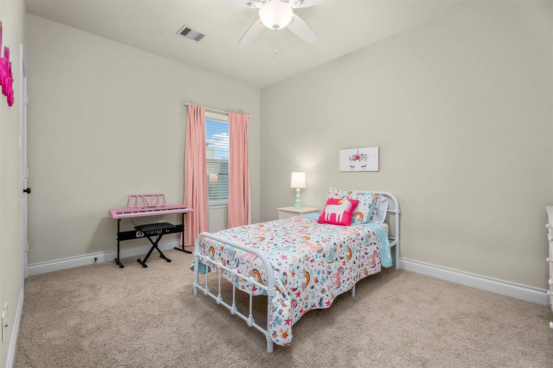 Photo of 27950 Arden Trail