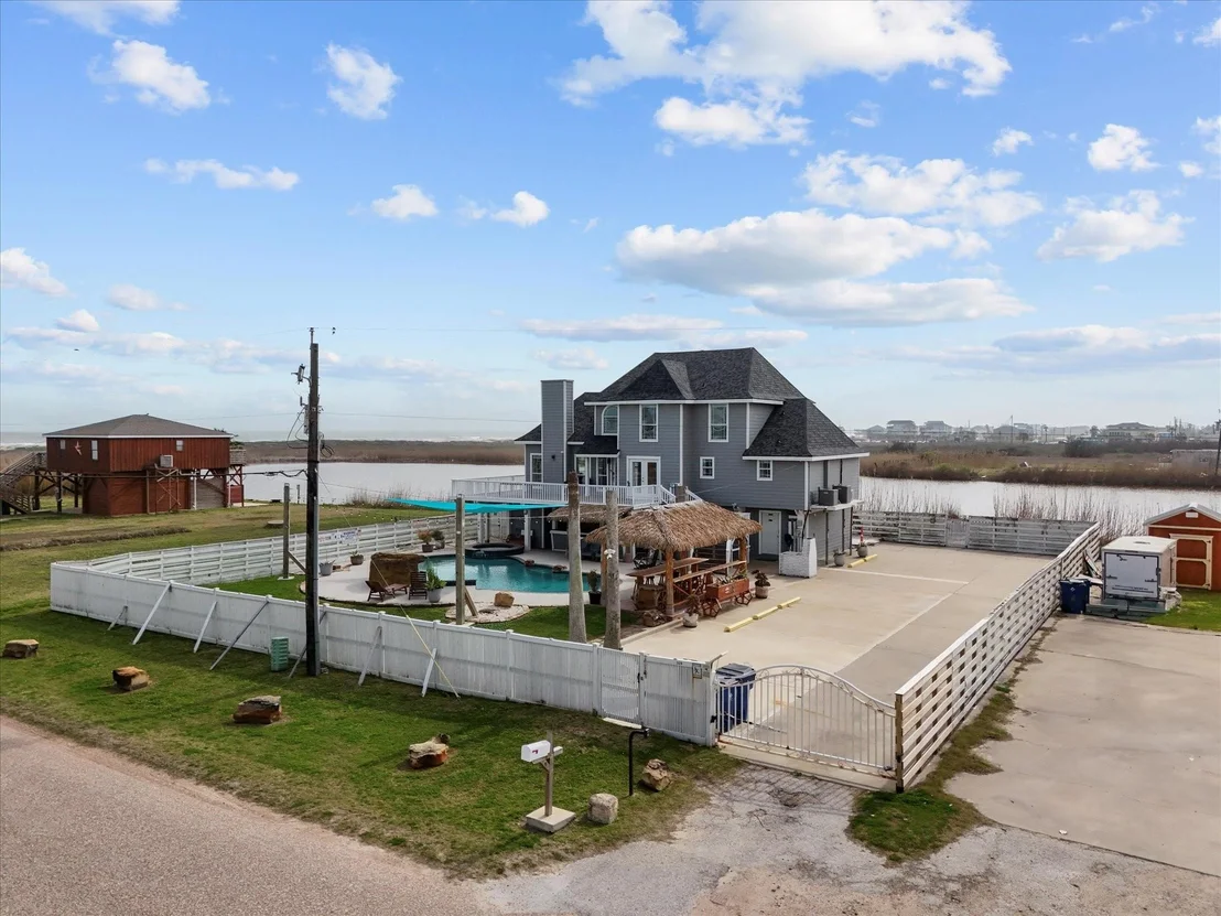 Photo of 319 Francis Cove