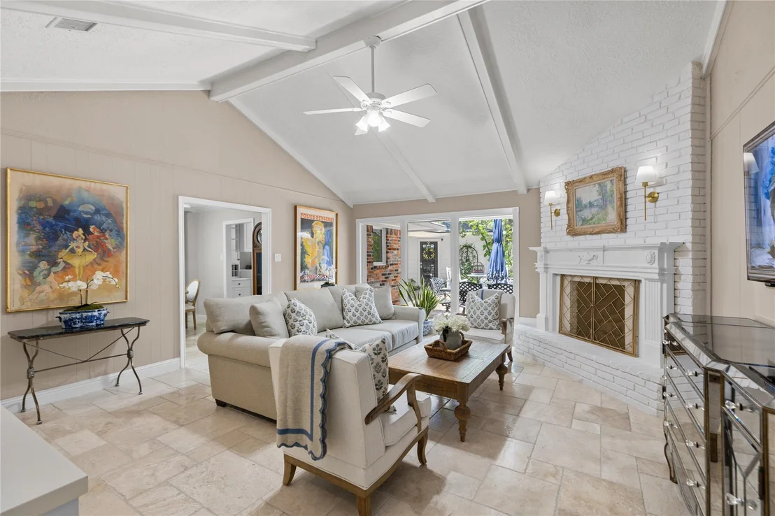 Photo of 621 Augusta Park