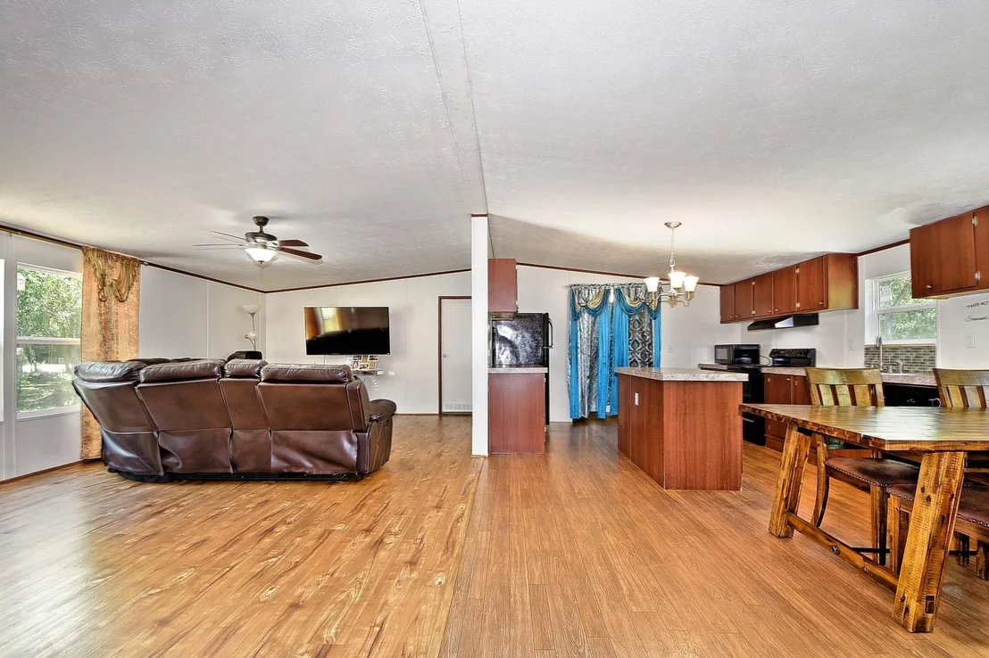 Photo of 317 River Road