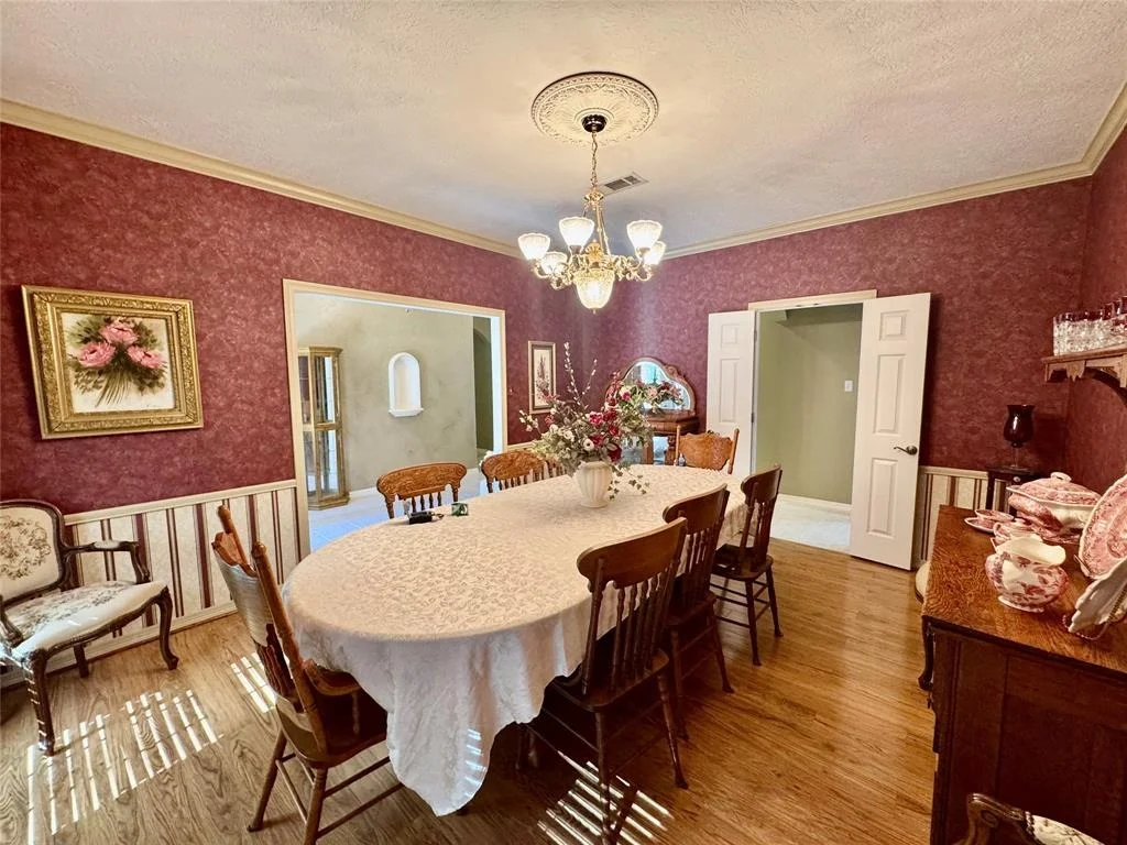 Photo of 196 Broadmoor Drive