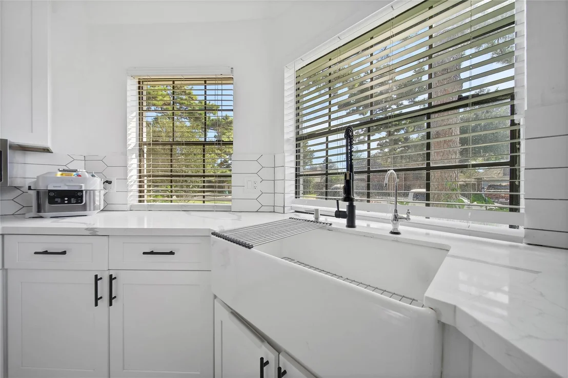 Photo of 21407 Deerhaven Drive