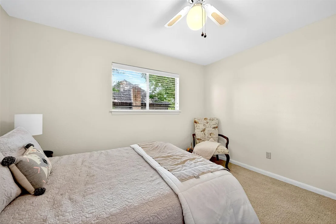 Photo of 3911 Highpines Drive