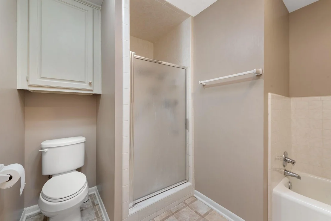 Photo of 2900 Broadmoor Drive