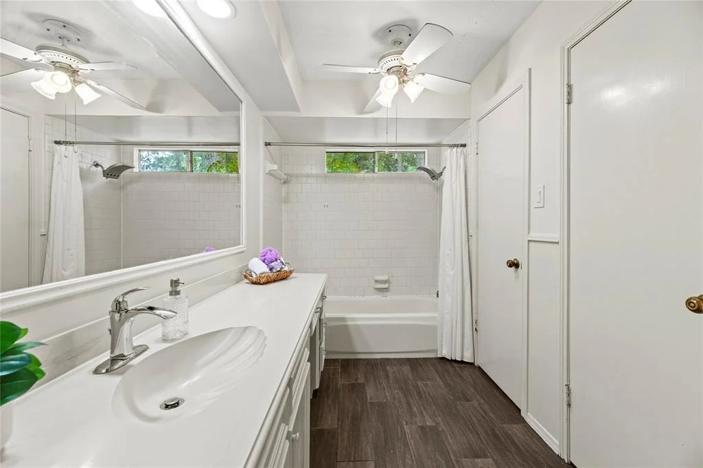 Photo of 25506 Long Hill Lane