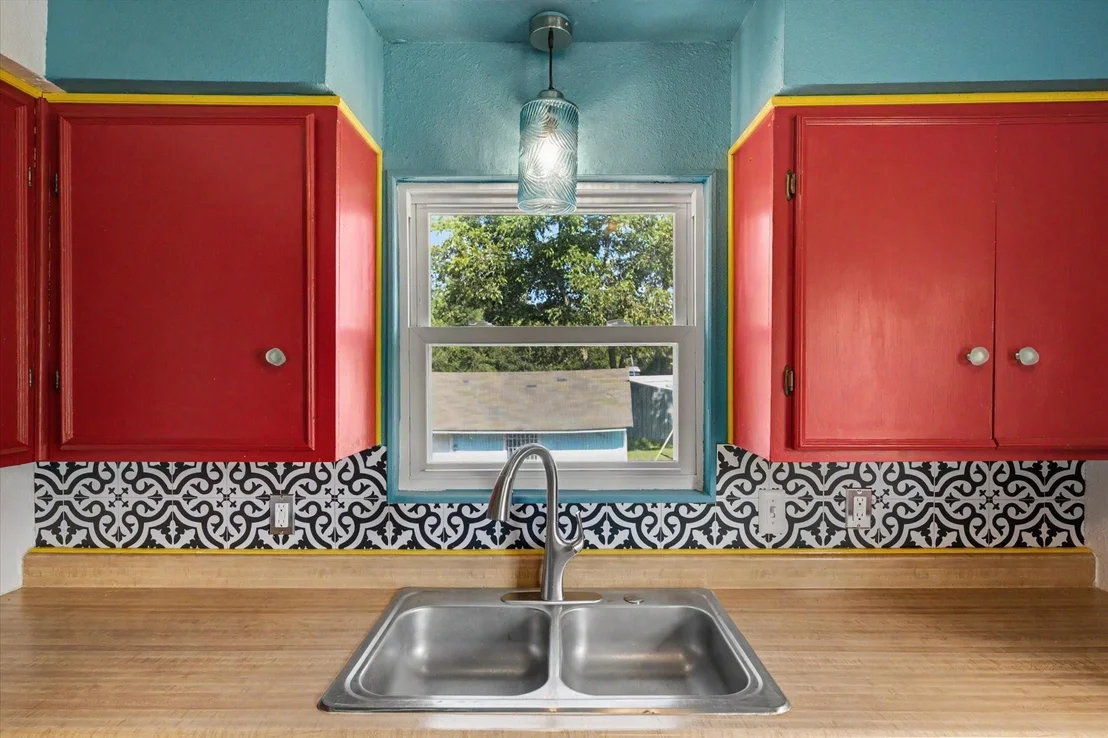 Photo of 144 Imogene
