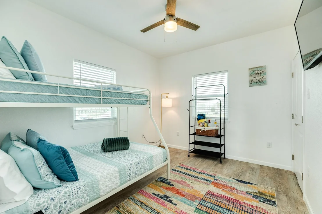 Photo of 344 Thunder Road
