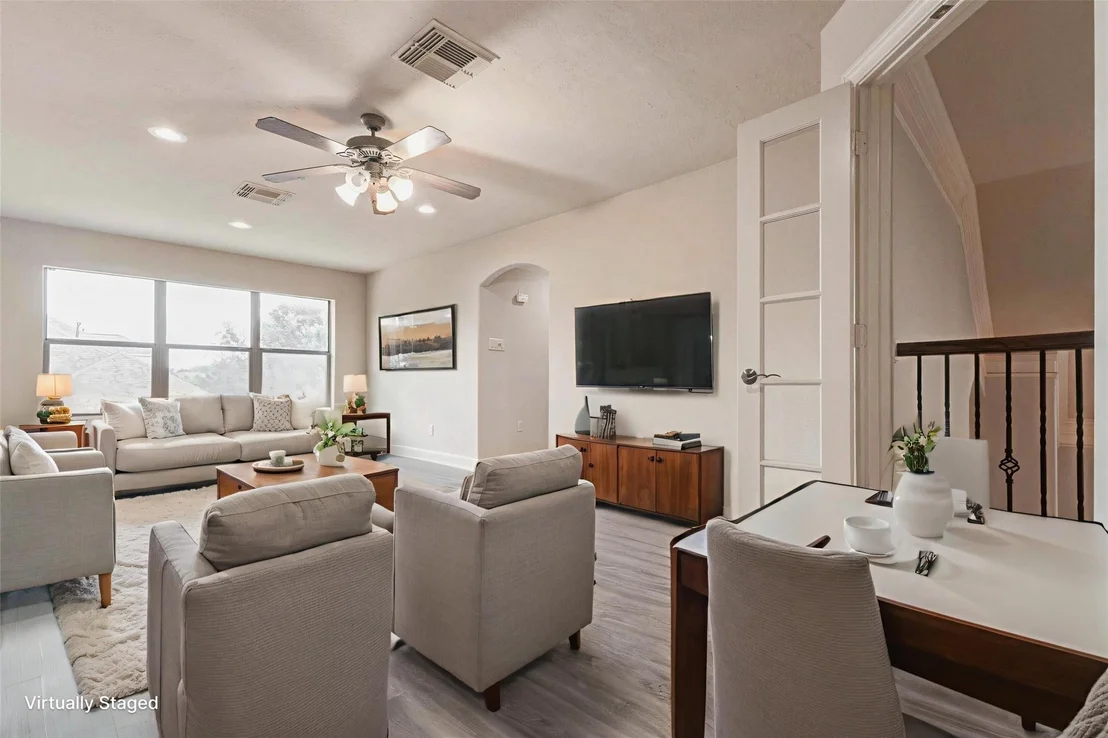 Photo of 1110 Lake Grayson Drive